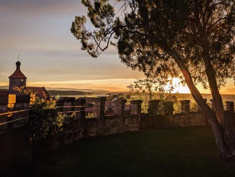 Sagen und Mythen - Abendspaziergang um die Burg